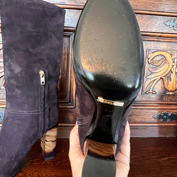 Burberry suede boots - Picture 3 of 6